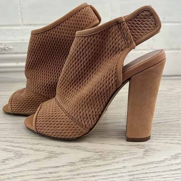 Aldo tan suede open toe heels - Picture 1 of 3